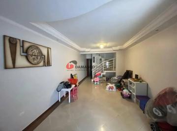 Casa · 134m² · 3 Quartos · 2 Vagas · Sobrado em Jardim