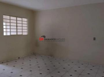 Casa · 672m² · 3 Quartos · 2 Vagas · Sobrado em Santa Maria