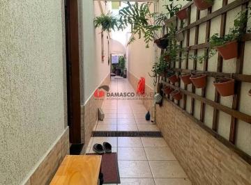 Casa · 173m² · 3 Quartos · 2 Vagas · Sobrado em Vila Lucia