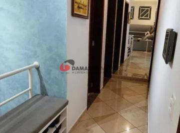 Casa · 194m² · 3 Quartos · 3 Vagas · Sobrado em Santa Maria