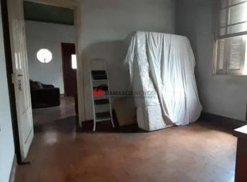 Casa · 200m² · 2 Quartos · 4 Vagas · Casa em Cerâmica