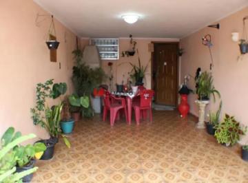 Casa · 128m² · 2 Quartos · 2 Vagas · Sobrado em Mauá