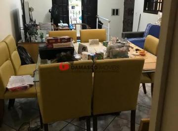 Casa · 144m² · 3 Quartos · 1 Vaga · Sobrado em Santa Maria