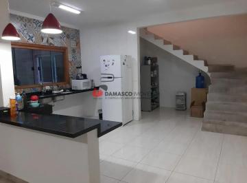 Casa · 144m² · 3 Quartos · 3 Vagas · Sobrado em São José