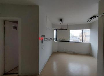 Comercial · 88m² · 1 Vaga · Sala Comercial em Centro