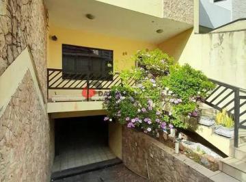 Casa · 340m² · 4 Quartos · 6 Vagas · Sobrado em Olímpico