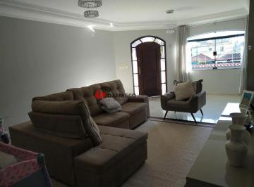 Casa · 345m² · 2 Quartos · 6 Vagas · Sobrado em Nova Gerty