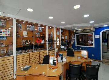 Comercial · 110m² · Sala Comercial em Centro