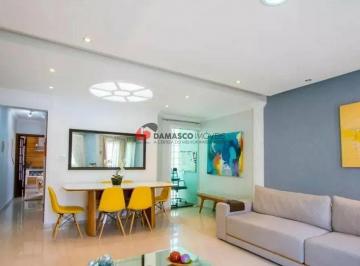Casa · 207m² · 3 Quartos · 4 Vagas · Sobrado em Campestre