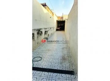 Casa · 184m² · 4 Quartos · 6 Vagas · Sobrado em Osvaldo Cruz