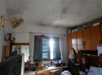 Casa · 240m² · 2 Vagas · Casa em Vila Palmares