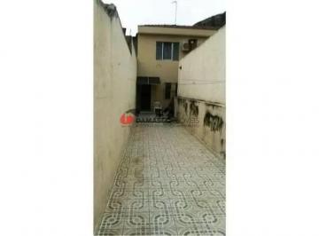 Casa · 184m² · 4 Quartos · 6 Vagas · Sobrado em Osvaldo Cruz