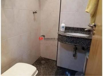 Casa · 600m² · 3 Quartos · 6 Vagas · Sobrado em Cerâmica