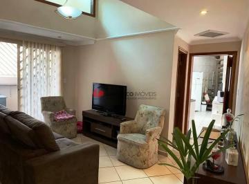 Casa · 120m² · 2 Quartos · 1 Vaga · Sobrado em Santa Maria