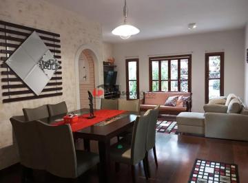 Casa · 301m² · 4 Quartos · 4 Vagas · Sobrado em Vila Homero Thon
