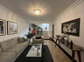 Casa · 220m² · 3 Quartos · 3 Vagas · Sobrado em Campestre
