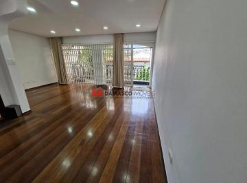 Casa · 178m² · 3 Quartos · 3 Vagas · Sobrado em Barcelona