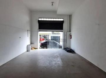Comercial · 50m² · Loja em Osvaldo Cruz