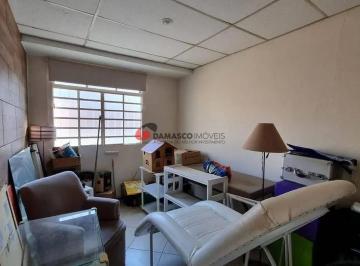 Casa · 240m² · 2 Vagas · Sobrado em Cerâmica
