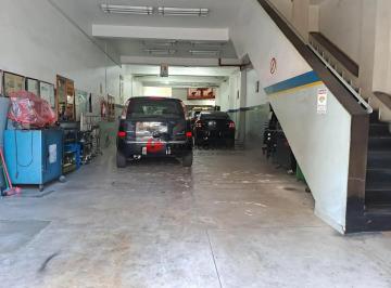Comercial · 374m² · Edifício Comercial em Santo Antônio