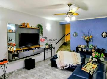 Casa · 194m² · 3 Quartos · 2 Vagas · Sobrado em Barcelona