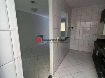 Casa · 106m² · 4 Quartos · 2 Vagas · Sobrado em Jardim