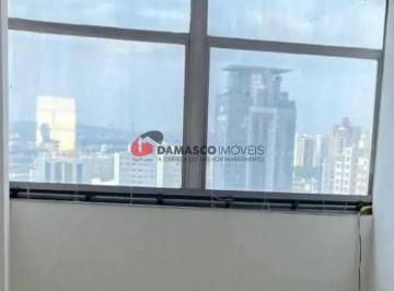 Comercial · 32m² · 1 Vaga · Loja em Centro