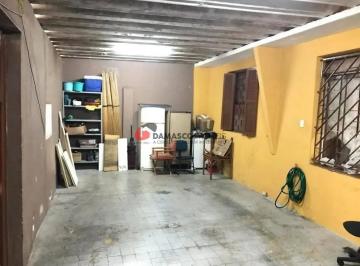 Casa · 290m² · 2 Quartos · 5 Vagas · Casa em Santa Maria