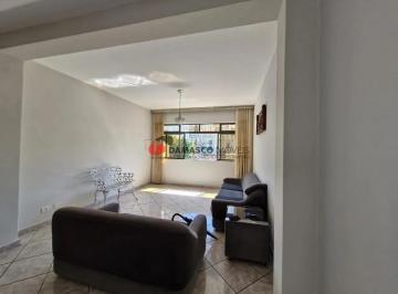 Casa · 234m² · 3 Quartos · 3 Vagas · Casa em Barcelona