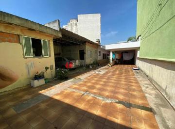 Casa · 221m² · 2 Quartos · 6 Vagas · Casa em Osvaldo Cruz