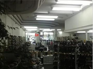 Comercial · 800m² · Edifício Comercial em Osvaldo Cruz