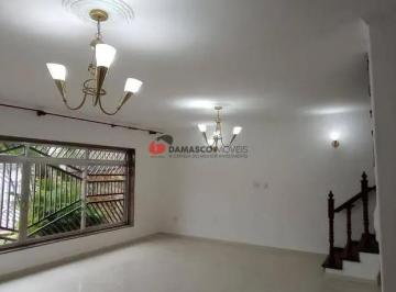Casa · 340m² · 3 Quartos · 10 Vagas · Sobrado em Jardim Teresa