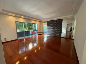 Apartamento · 160m² · 4 Quartos · 1 Vaga · Apartamento em Centro