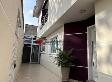 Casa · 300m² · 3 Quartos · 4 Vagas · Sobrado em Assunção