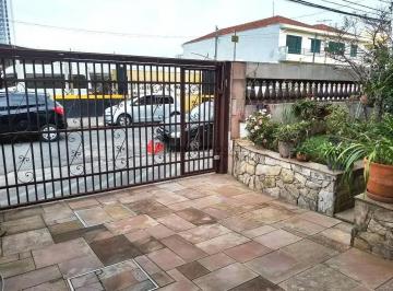 Casa · 270m² · 4 Quartos · 3 Vagas · Sobrado em Campestre