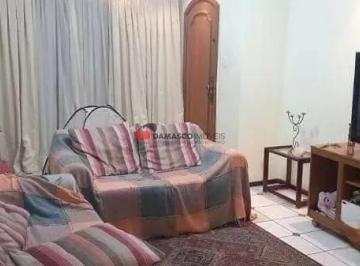 Casa · 285m² · 3 Quartos · 2 Vagas · Sobrado em Santa Maria