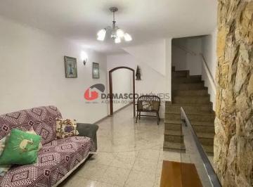 Casa · 160m² · 3 Quartos · 2 Vagas · Sobrado em Santa Maria