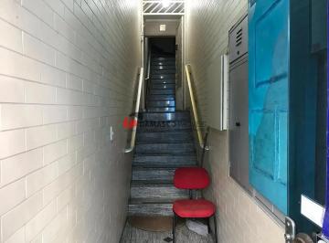 Comercial · 250m² · Loja em Centro