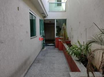 Casa · 325m² · 3 Quartos · 4 Vagas · Sobrado em Vila Caminho do Mar