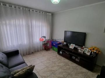 Casa · 221m² · 3 Quartos · 6 Vagas · Sobrado em Osvaldo Cruz