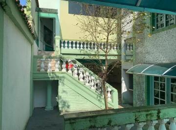 Casa · 370m² · 4 Vagas · Sobrado em Parque Terra Nova