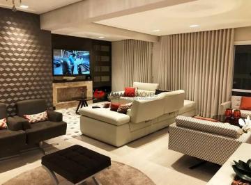 Apartamento · 240m² · 3 Quartos · 4 Vagas · Apartamento em Santa Paula