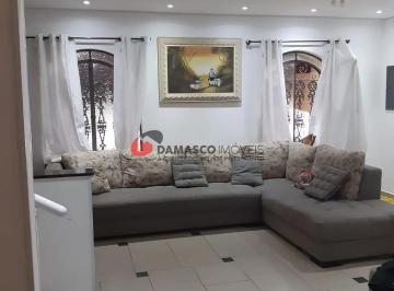 Casa · 208m² · 3 Quartos · 2 Vagas · Sobrado em Nova Gerty