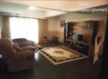 Casa · 242m² · 3 Quartos · 5 Vagas · Sobrado em Vila Brasilio Machado