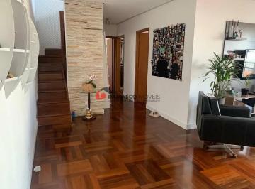 Apartamento · 140m² · 3 Quartos · 2 Vagas · Apartamento em Santa Maria