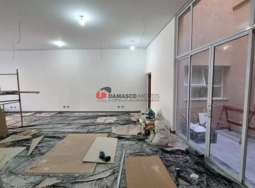 Comercial · 120m² · Loja em Cerâmica