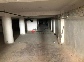 Comercial · 271m² · 15 Vagas · Vaga de Garagem em Fundação