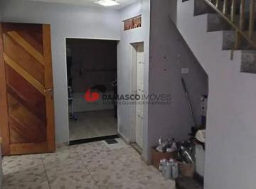 Casa · 141m² · 2 Quartos · 2 Vagas · Sobrado em Jardim Moncoes