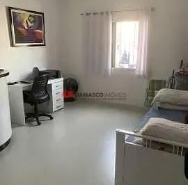 Casa · 189m² · 3 Quartos · 3 Vagas · Sobrado em Olímpico