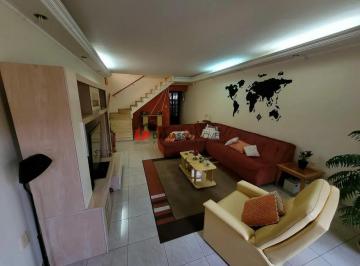 Casa · 297m² · 3 Quartos · 5 Vagas · Sobrado em Sítio da Figueira